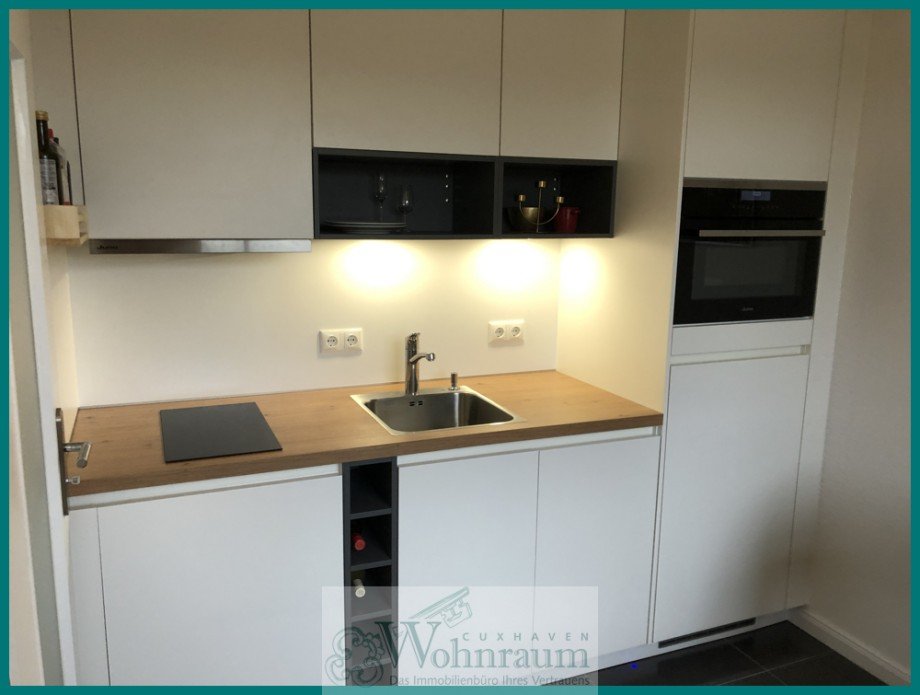 neue helle Einbauk�che Erdgeschosswohnung Cuxhaven
