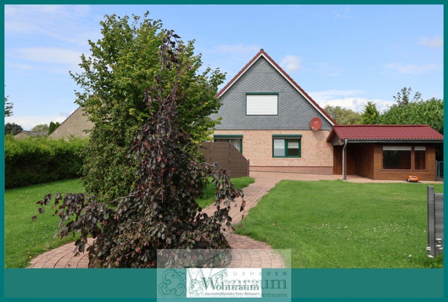 Hausansicht Einfamilienhaus Padingb�ttel