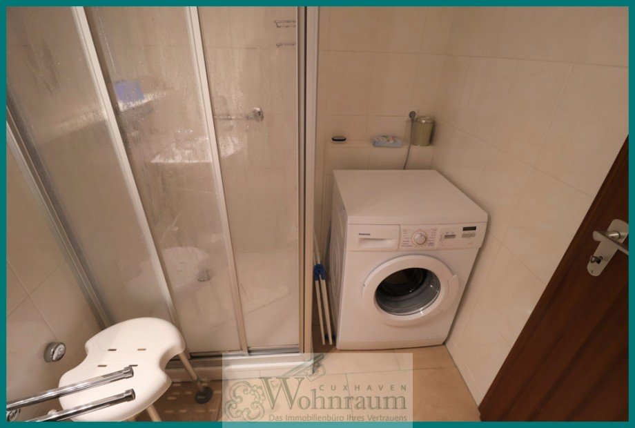 ...Dusche und WM-Anschluss Etagenwohnung Cuxhaven / D�se