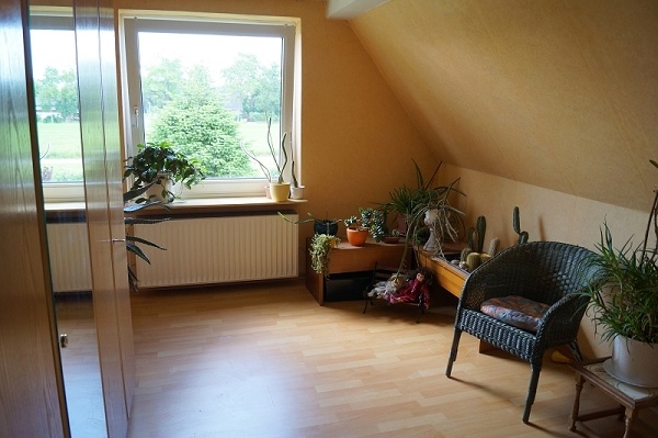 Schlafraum zweigeteilt, 1. OG Einfamilienhaus Nordleda