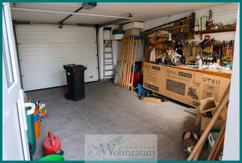 Garage KI optimiert Doppelhaush�lfte Otterndorf