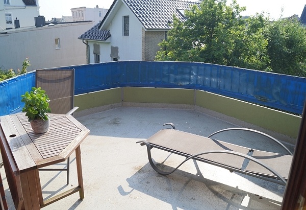 S�dbalkon mit Blick ins Gr�ne Maisonettewohnung Cuxhaven