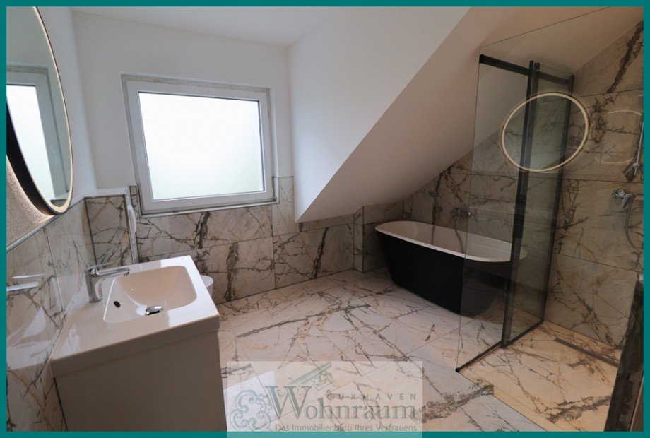 Obere Etage Doppelhaush�lfte Cuxhaven / Altenbruch
