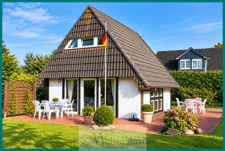 Gartenansicht Cuxhaven / Duhnen Ferienhaus Nordsee-Auszeit im eigenen Ferienhaus - charmantes Feriendomizil in Duhnen