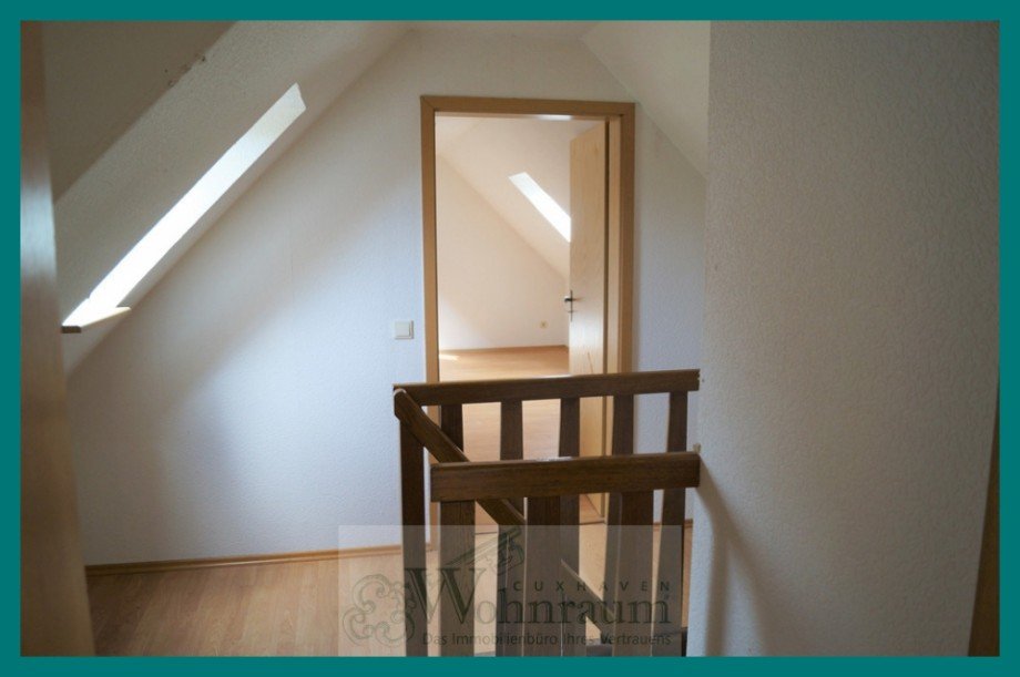 Flur OG Einfamilienhaus Nordleda