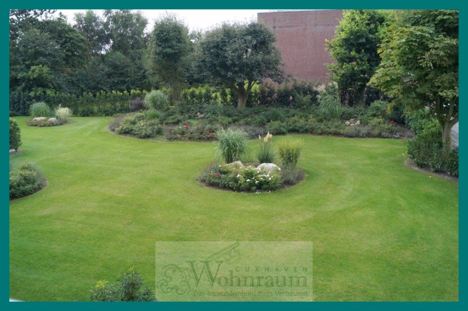 Blick ins Gr�ne Etagenwohnung Cuxhaven