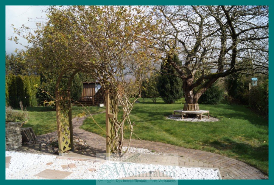 Blick in den Garten Einfamilienhaus Wurster Nordseek�ste