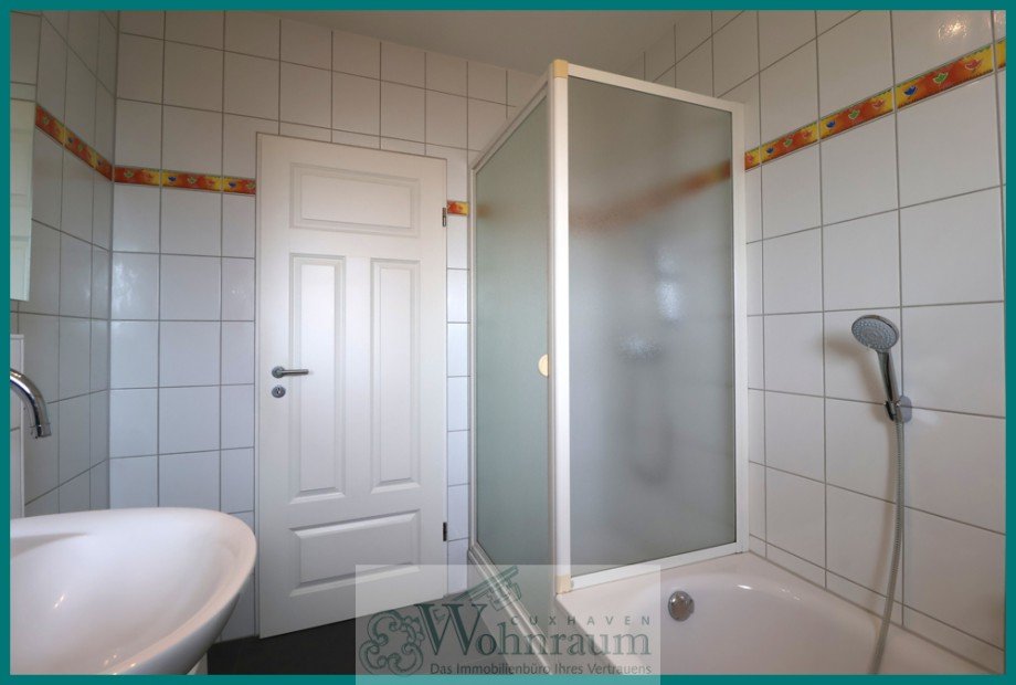 mit Wanne und Dusche Etagenwohnung Cuxhaven / Stickenb�ttel