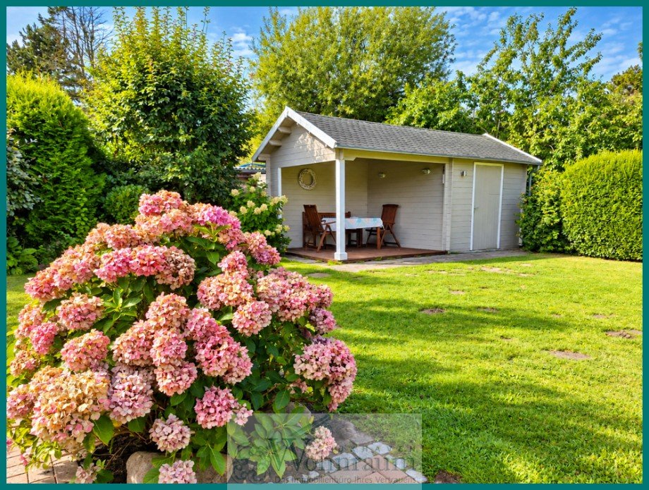 mit hochwertigen Gartenhaus Ferienhaus Cuxhaven / Duhnen