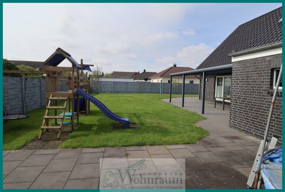Garten mit Spielplatz Einfamilienhaus Geestland