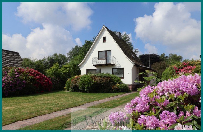  Cuxhaven / Altenwalde Einfamilienhaus Solides Einfamilienhaus mit gro�em, sch�n eingewachsenem Grundst�ck
