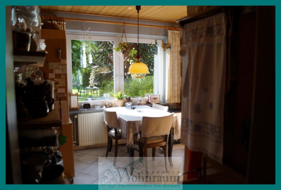 Blick in die K�che EG Einfamilienhaus Wurster Nordseek�ste