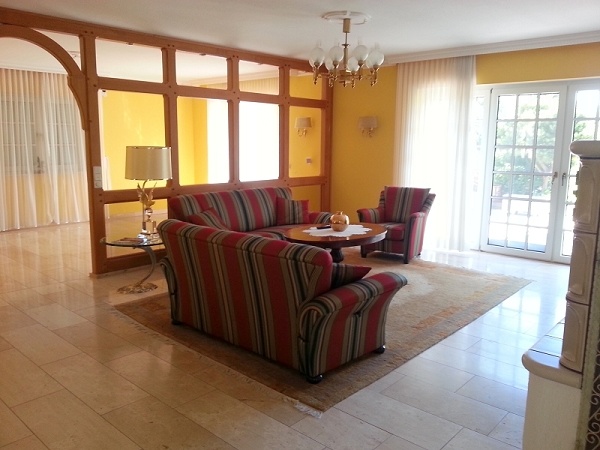 gro�es Wohnzimmer Einfamilienhaus Nordholz