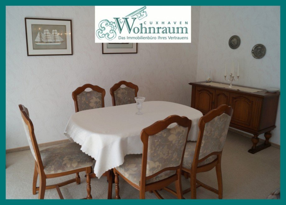 Essecke im Wohnzimmer Reihenmittelhaus Cuxhaven / Groden