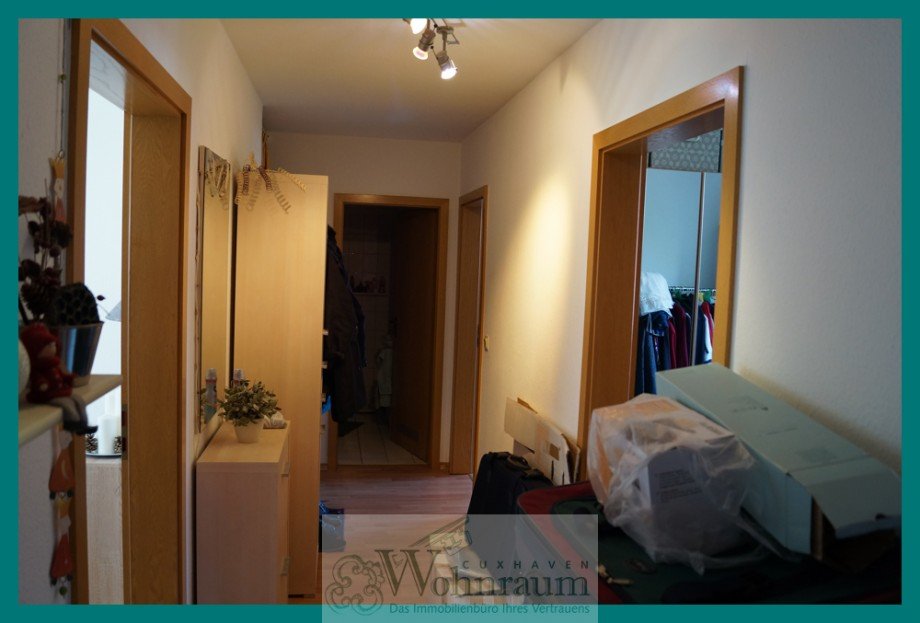 Flur Dachgeschosswohnung Cuxhaven