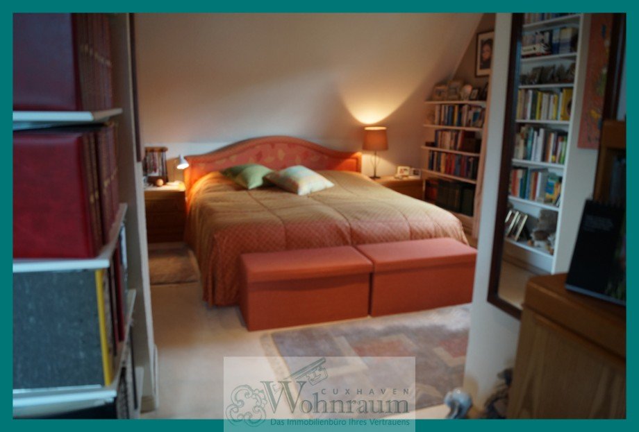 gro�es Schlafzimmer 1.OG... Einfamilienhaus Wurster Nordseek�ste