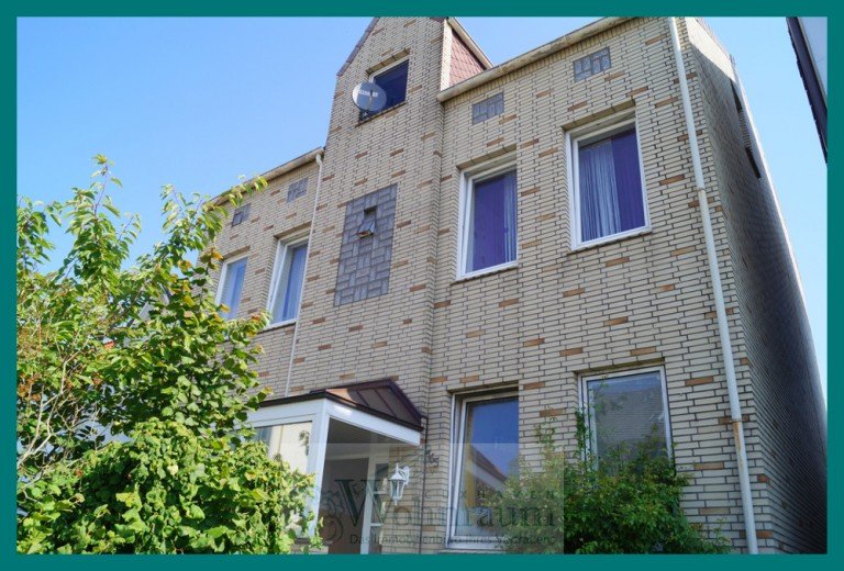 Au�enansicht Cuxhaven Mehrfamilienhaus Mehrfamilienhaus f�r Kapitalanleger in einer guten Lage von D�se