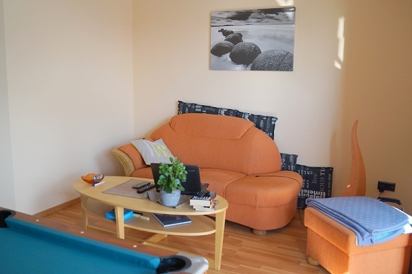 gem�tliches Wohnzimmer Maisonettewohnung Cuxhaven