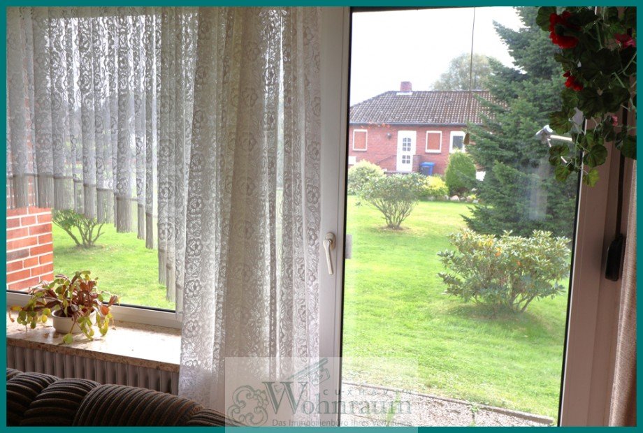 Ausgang zur Terrasse Einfamilienhaus Nordleda