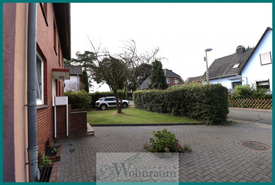 Stellplatzbereich Zweifamilienhaus Geestland