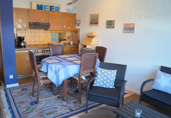 Blick in die K�che Wohnung Cuxhaven