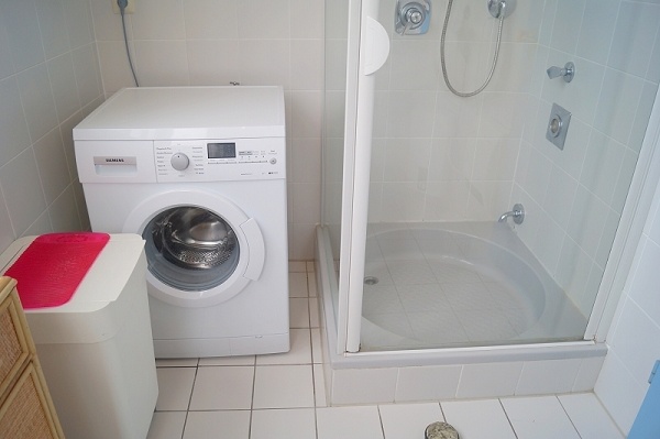 Bad mit Dusche Etagenwohnung Cuxhaven